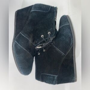 TOMS WOMENS COLETTE WEDGE ANKLE BOOT